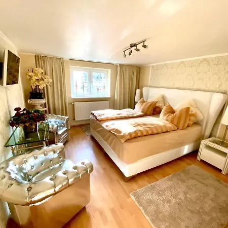 Tiffany'S Ferienapartments Sind Alles, Ausser... Gewoehnlich!!! Timmendorfer Strand Buitenkant foto
