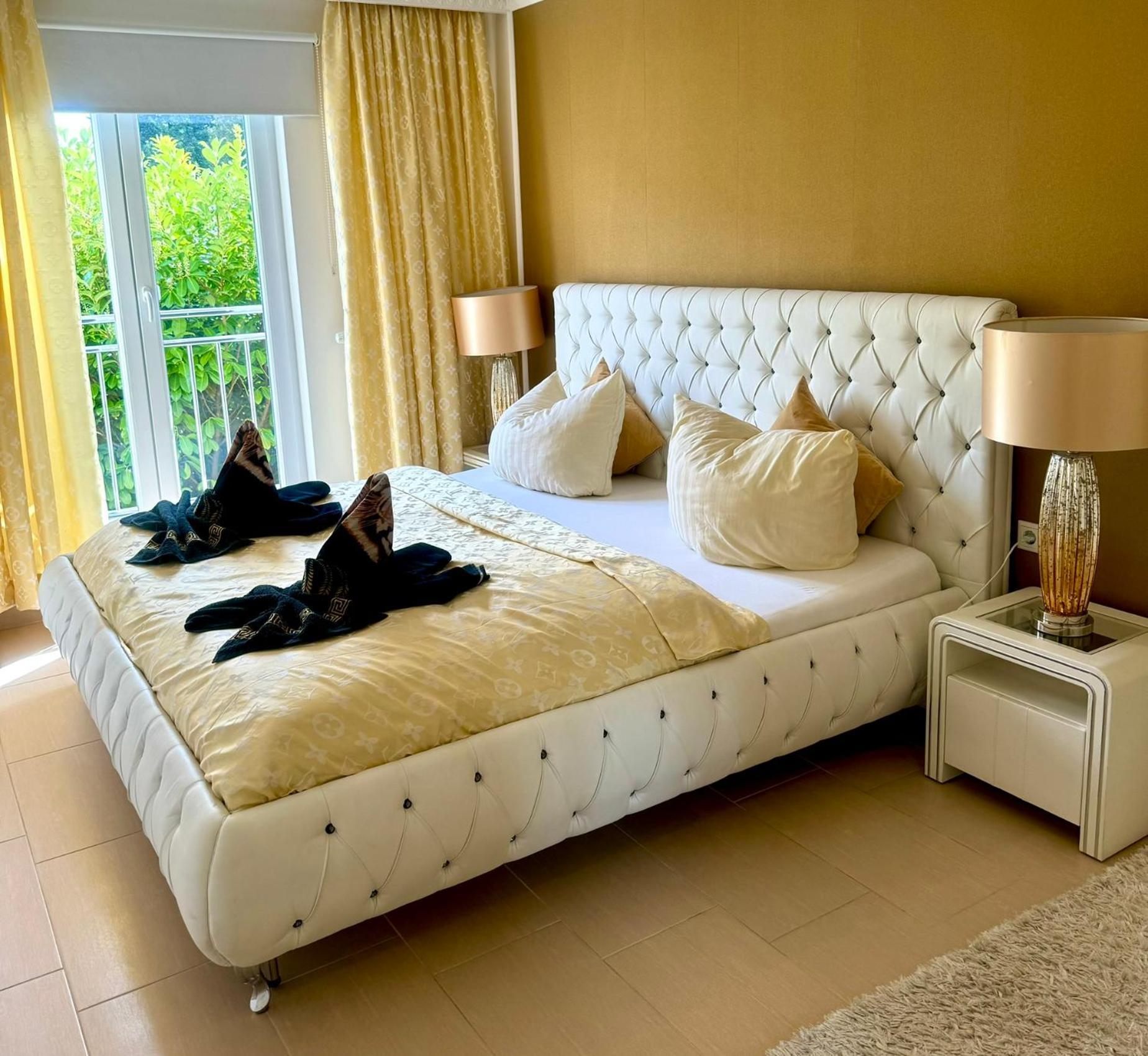 Апартаменты Tiffany's Ferienapartments Sind Alles, Ausser... Gewoehnlich!!! Тиммендорфер-Штранд