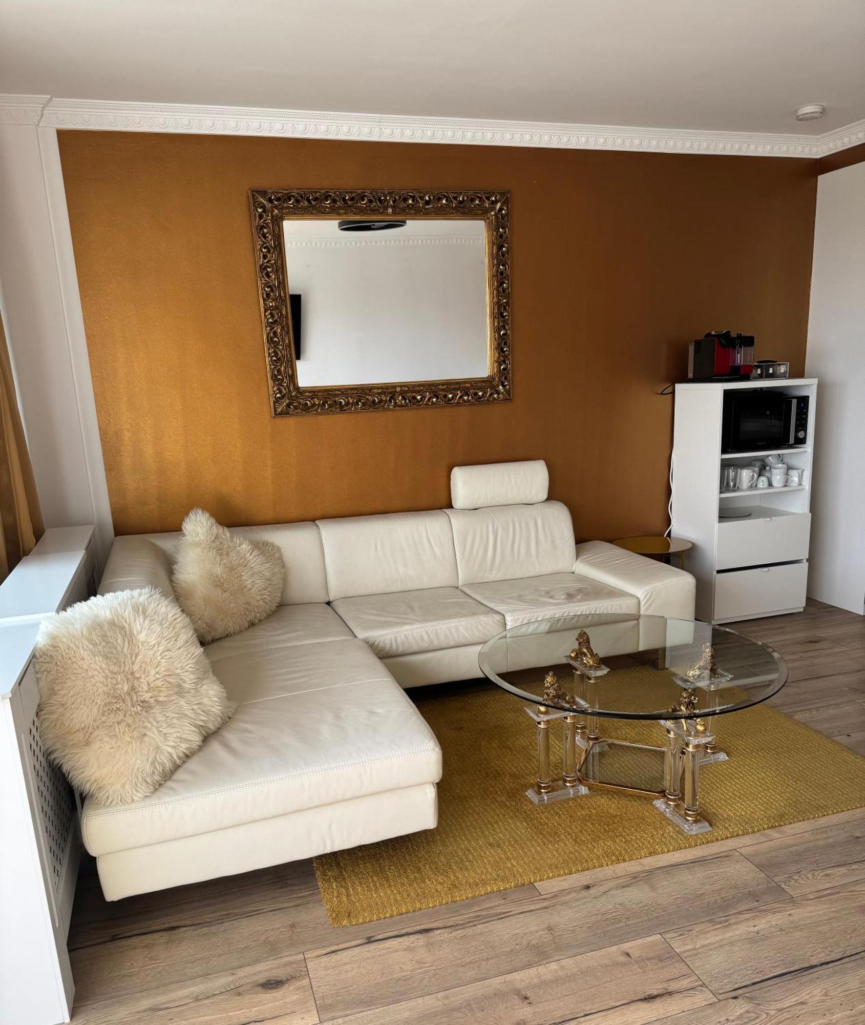 Апартаменты Tiffany's Ferienapartments Sind Alles, Ausser... Gewoehnlich!!! Тиммендорфер-Штранд
